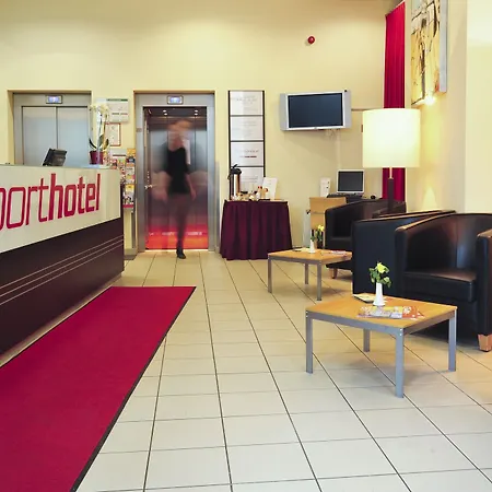 Airporthotel Berlin-Adlershof-3